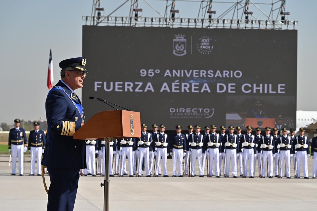 Oficialidad de la Gran Logia participa en 95 Aniversario de la Fach