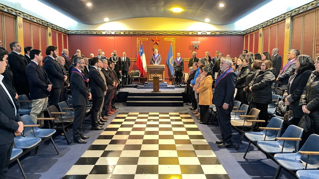Gran Logia de Chile destaca a instituciones de la salud de Temuco