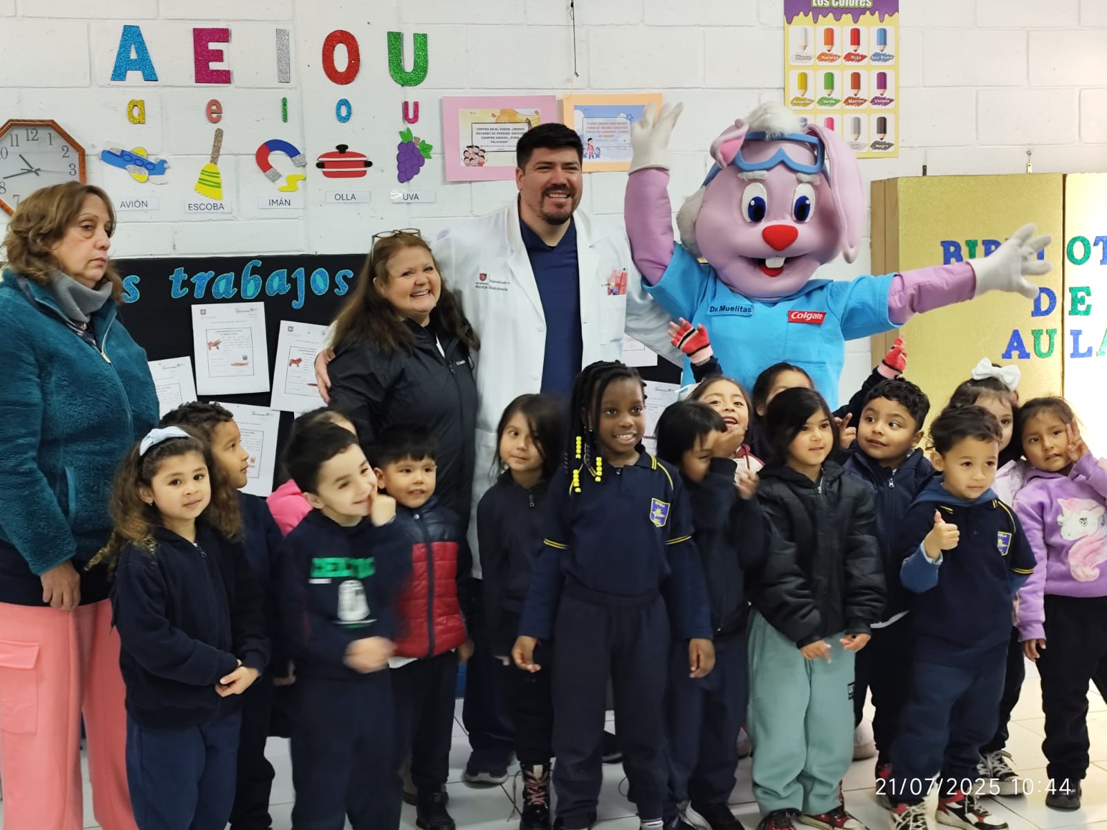 Actividad solidaria promueve salud dental infantil en escuela Conchalí