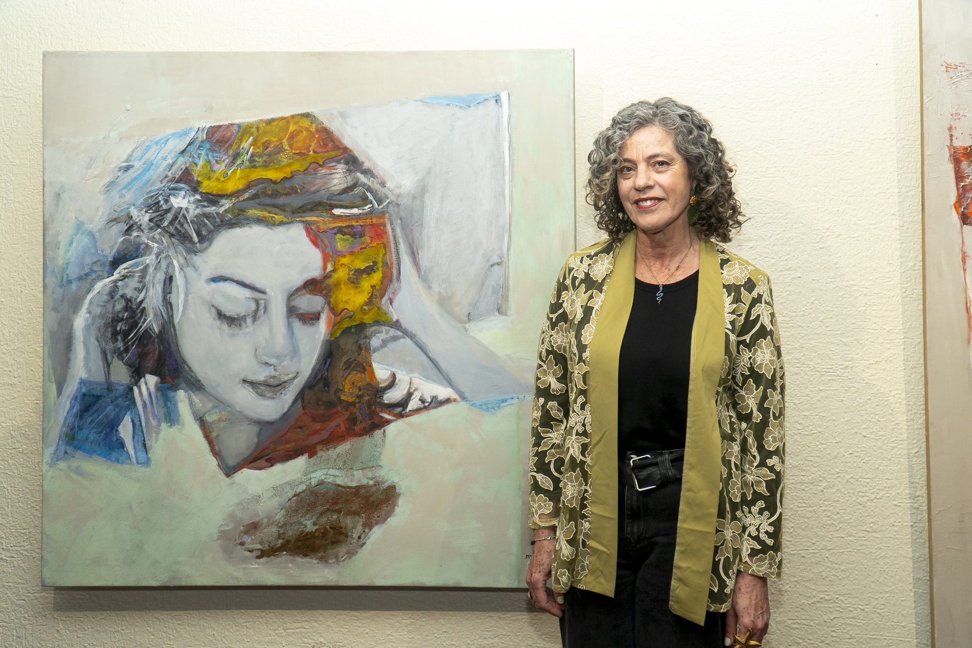 Logia Colchagua celebra su aniversario con exposición de Dana Wainer