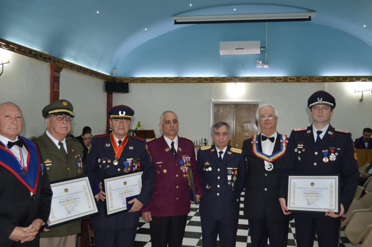 Homenaje masónico a Bomberos de Los Ángeles