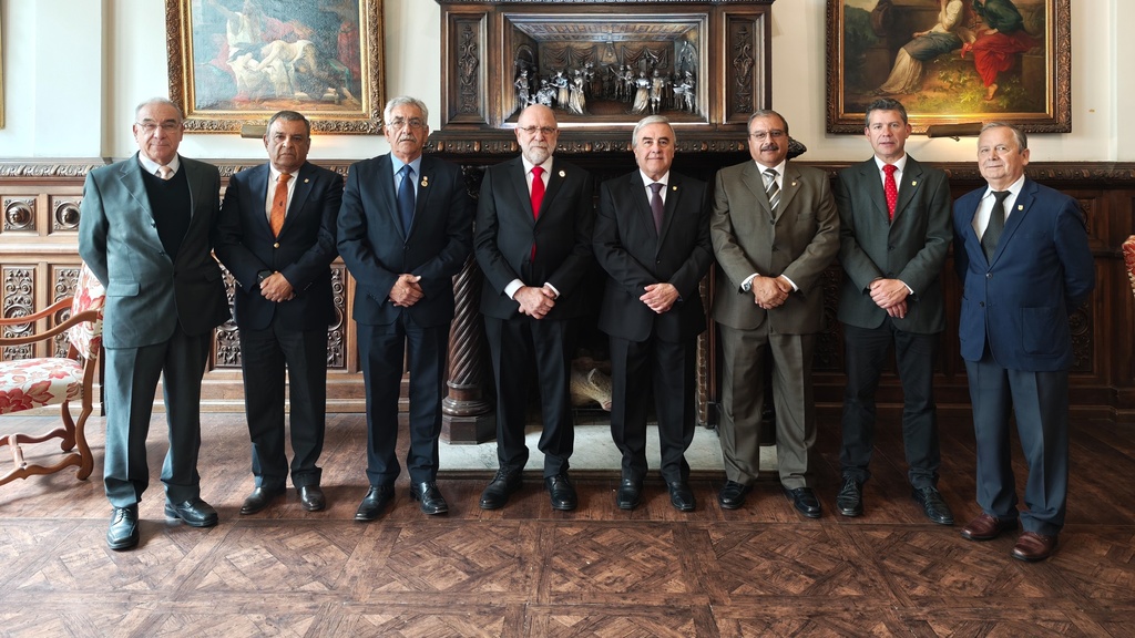 Gran Maestro asiste al septuagésimo aniversario de COEMCO