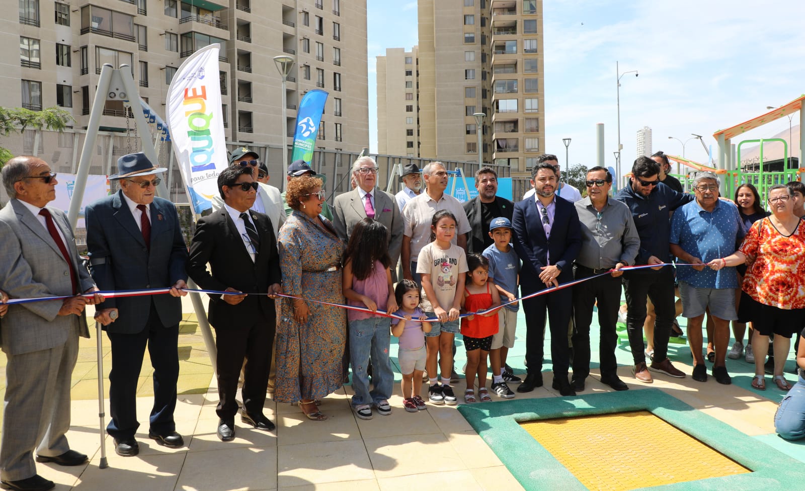 Iquique inaugura plaza José Victorino Lastarrria