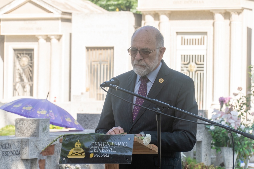 Gran Logia realiza Romería al Cementerio General para rendir homenaje a mujeres que marcaron la historia