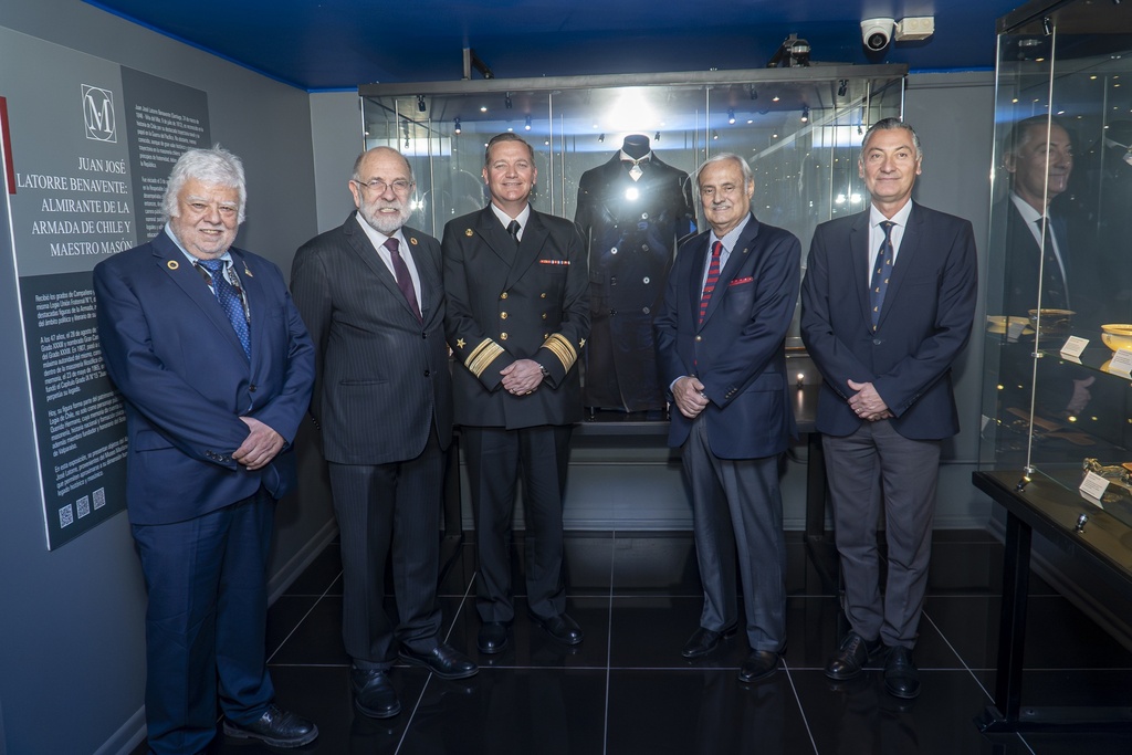 Exposición Juan José Latorre Benavente, Almirante de la Armada y Maestro Masón