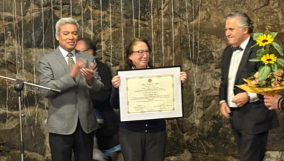 Masonería de Valparaíso distingue a Marlene Ruiz con Medalla Enrique Silva Cimma